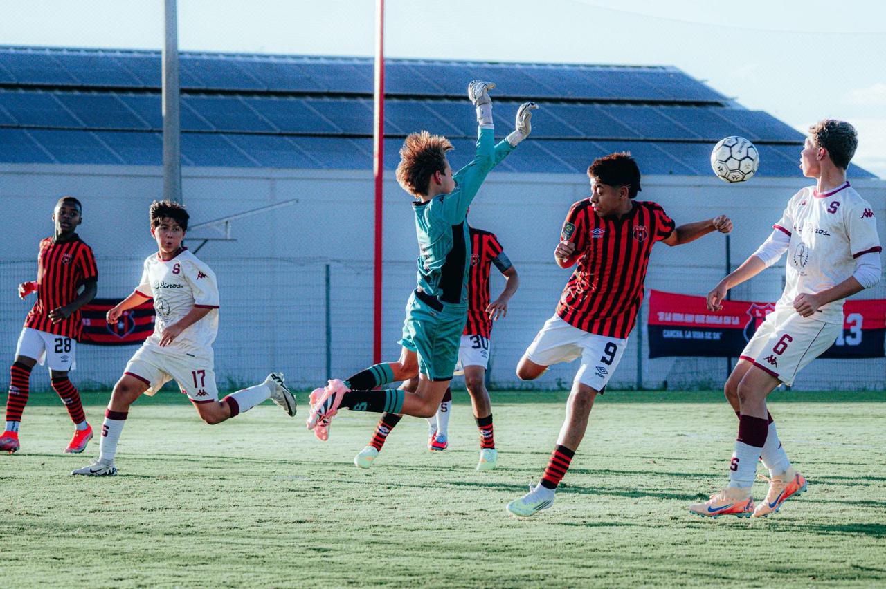 Despeje aéreo en el área
